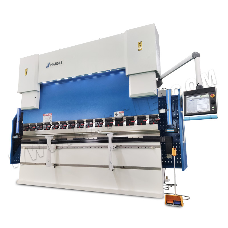 Prensa plegadora hidráulica 250T/3200 con 6+1 ejes y DA-66T